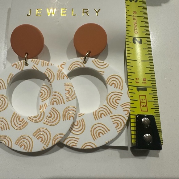 Rainbow Print Retro Hoop Earrings - Picture 14 of 15